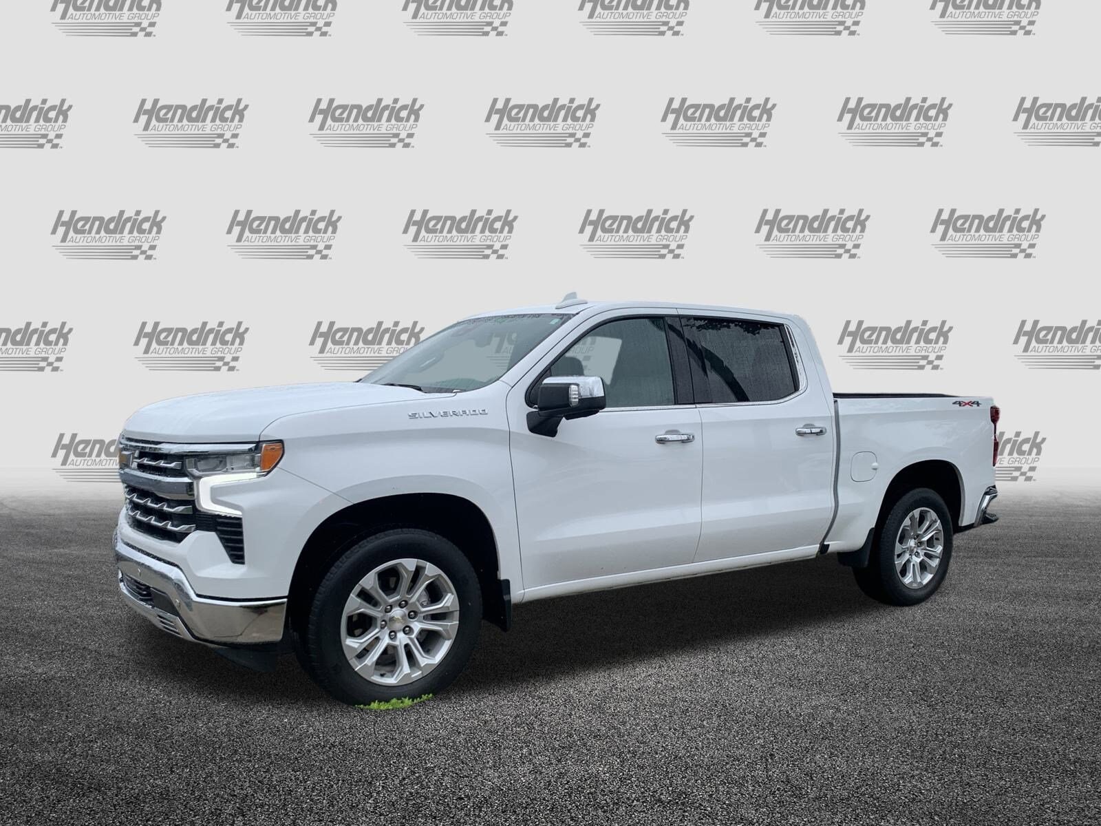2023 Chevrolet Silverado 1500 LTZ photo 4