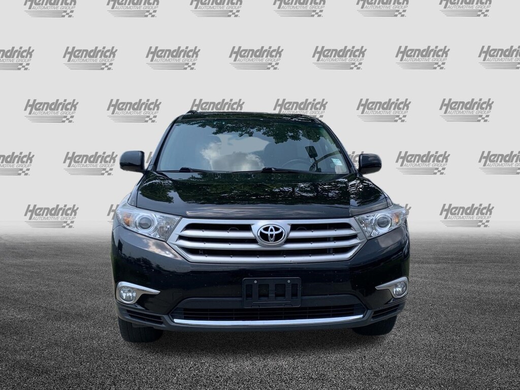 Used 2012 Toyota Highlander SE SUV