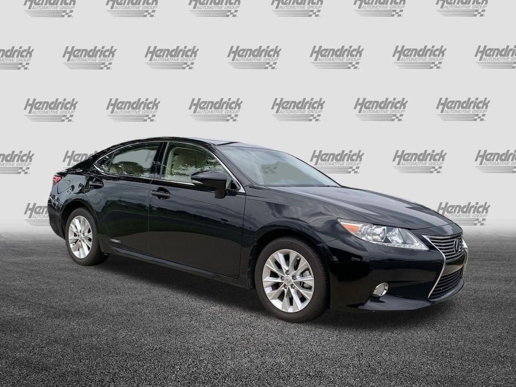 Used 2013 Lexus ES 300h Hybrid Sedan