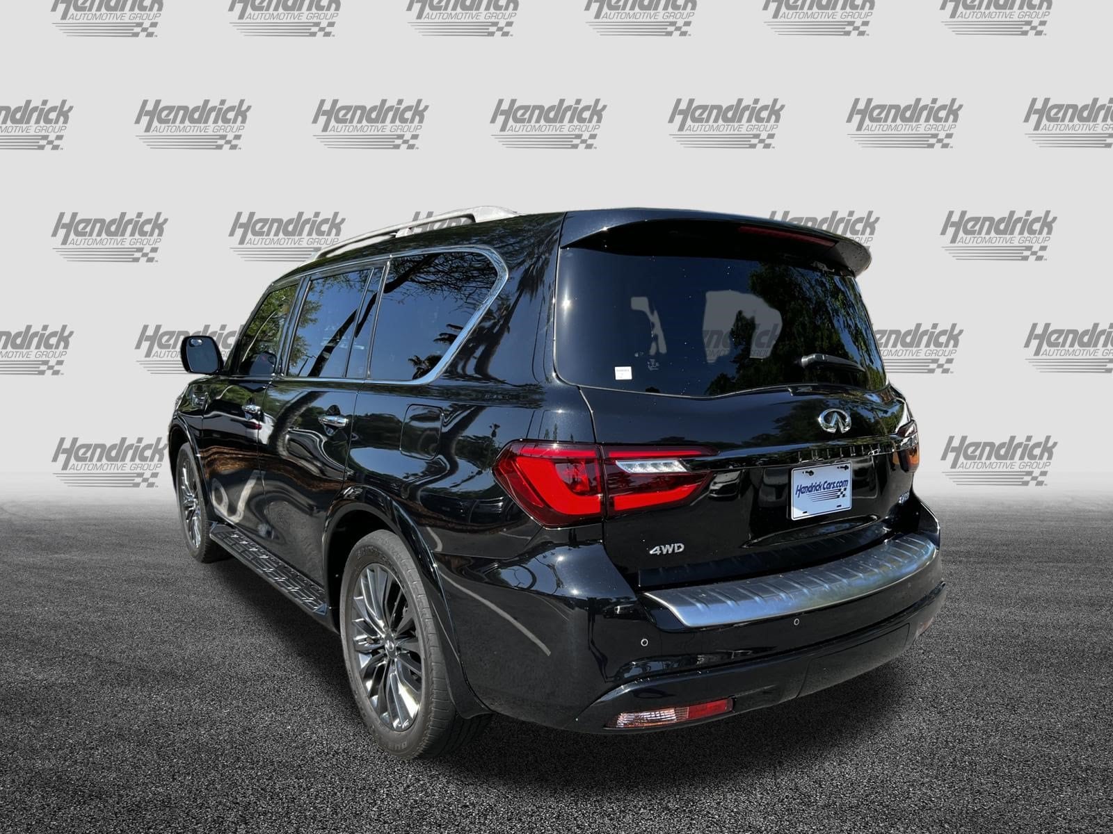 INFINITI QX80 SENSORY