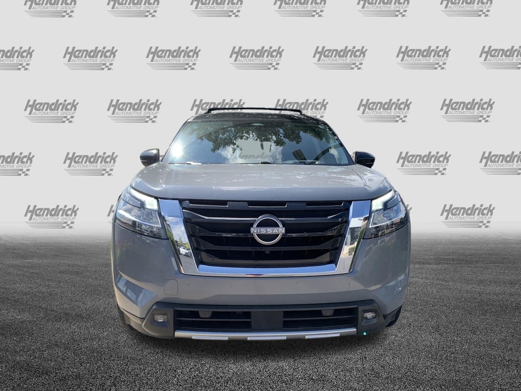 Used 2022 Nissan Pathfinder Platinum SUV