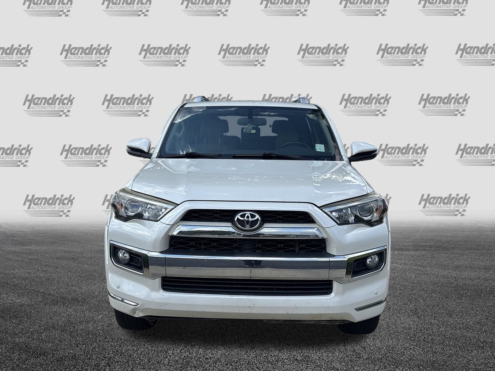 2015 Toyota 4Runner Limited photo 3