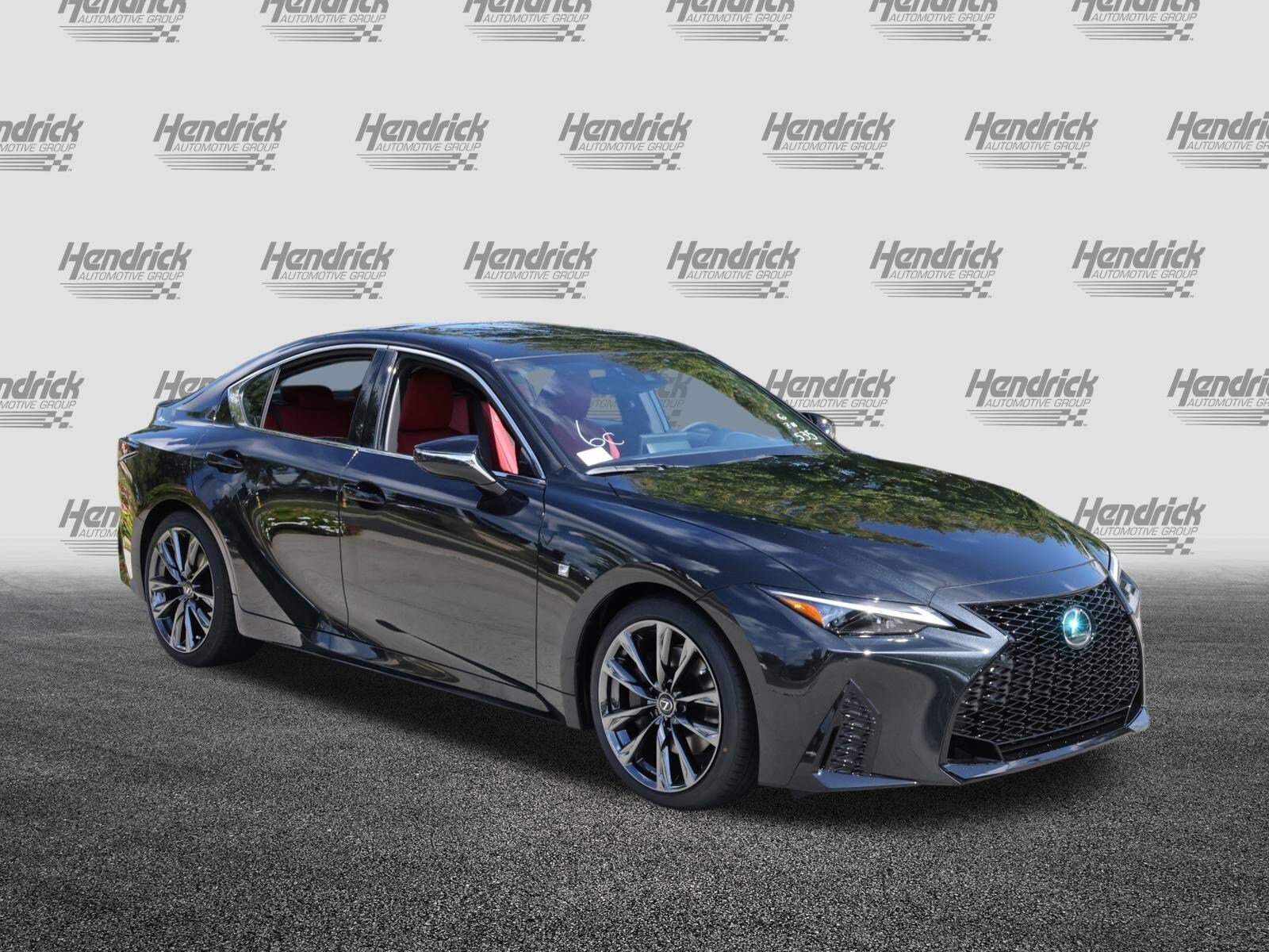 2025 Lexus IS 350 F SPORT photo 2