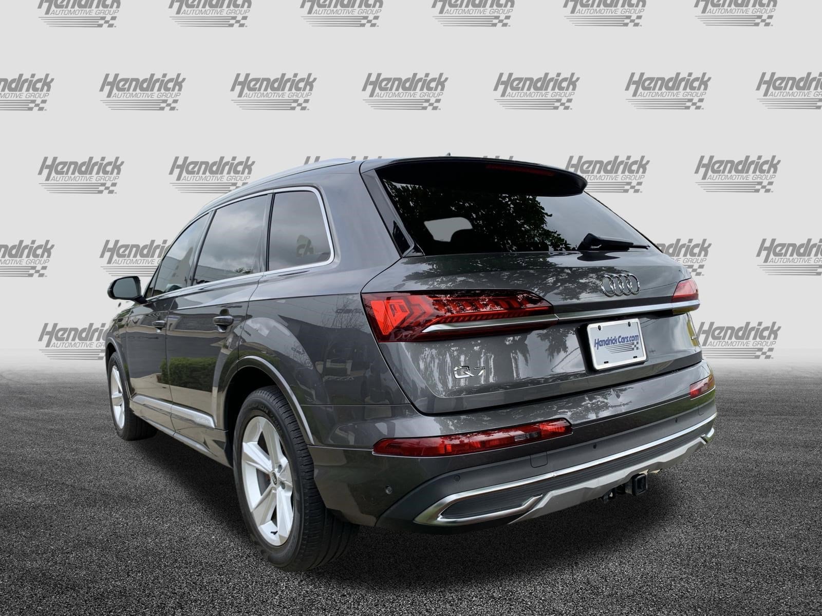 2021 Audi Q7 Premium photo 5