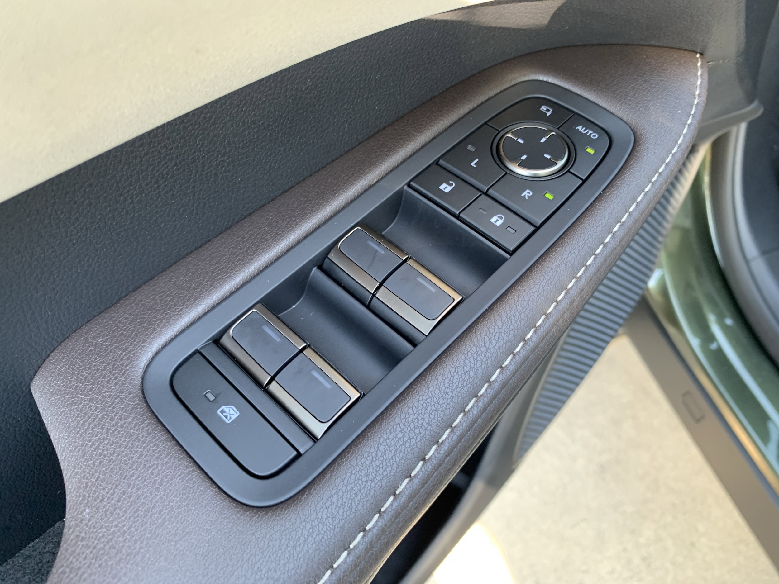 2026 Lexus RX 450h+ 450h+ Luxury AWD's photo