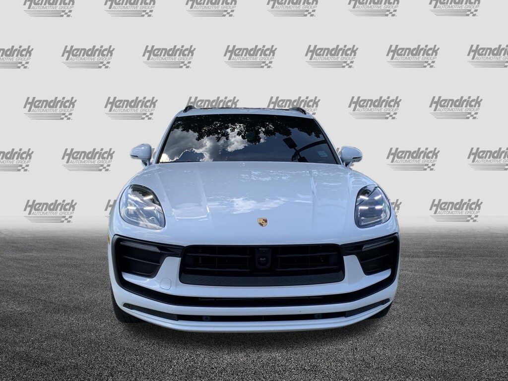 Used 2025 Porsche Macan SUV