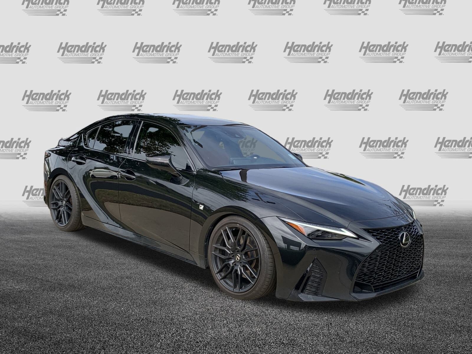 2024 Lexus IS 350 F SPORT photo 2