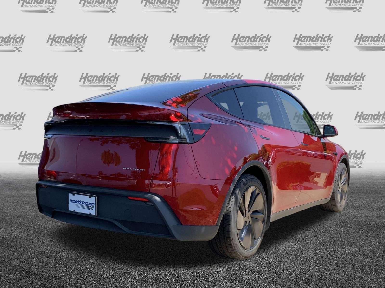 2026 Tesla Model Y Premium photo 3