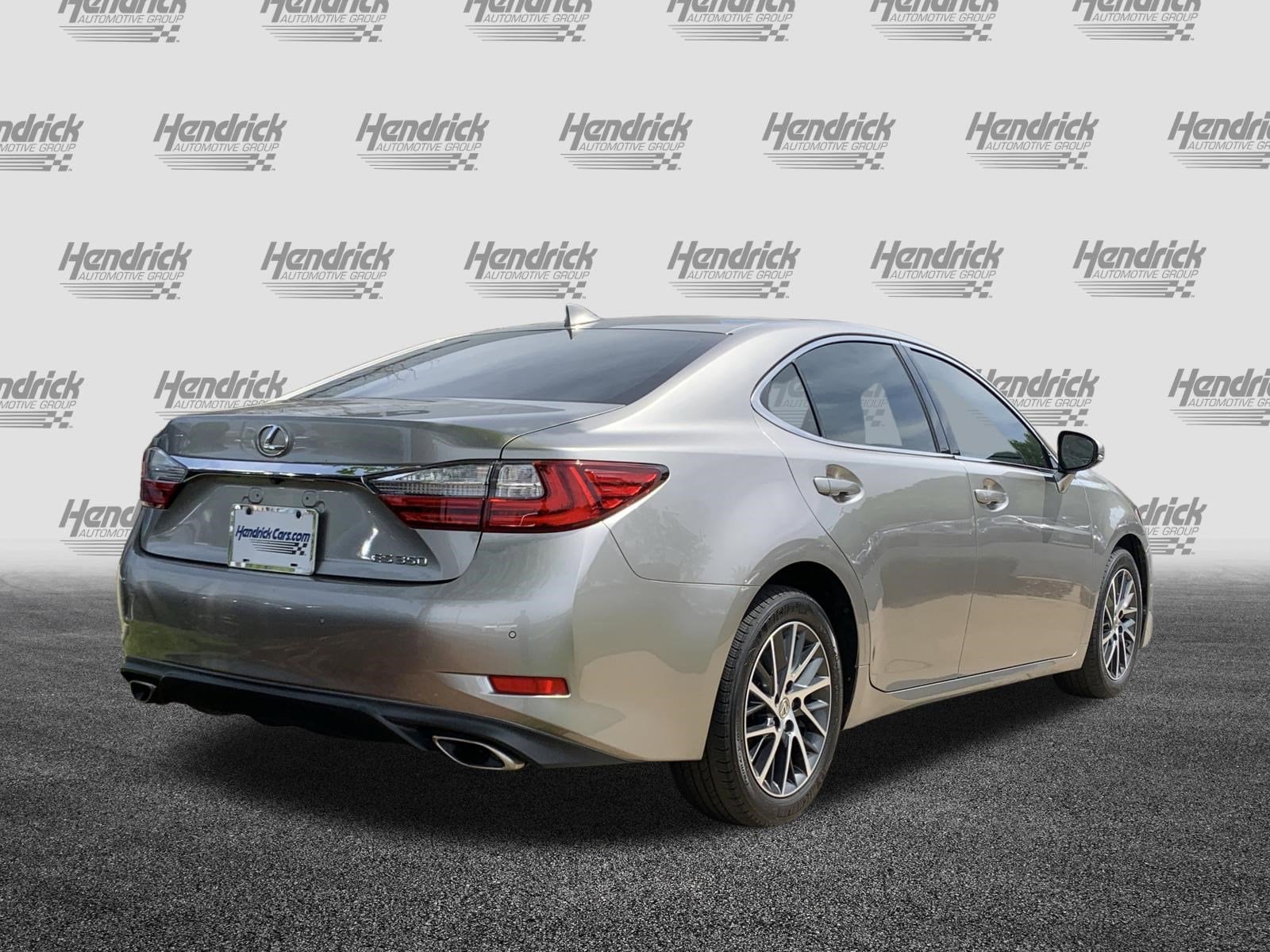 2017 LEXUS ES 350 photo 6