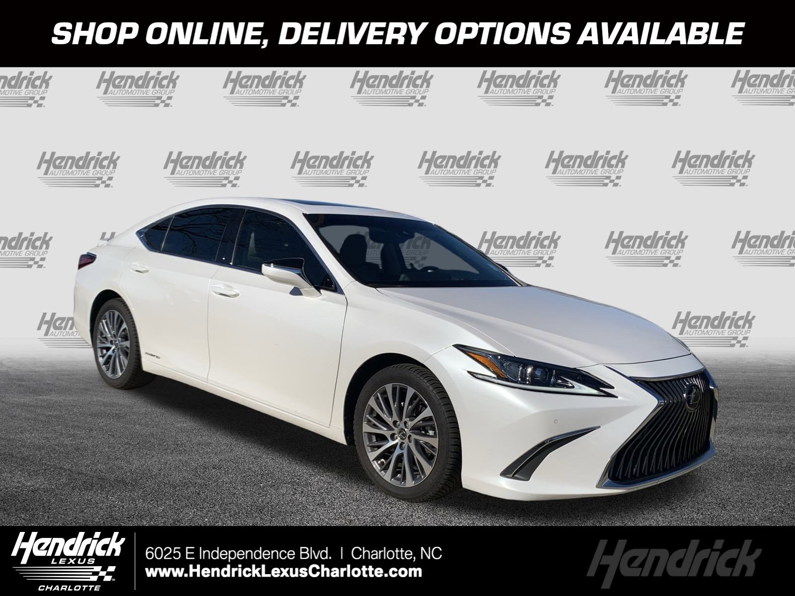 2021 Lexus ES Hybrid 300h's photo