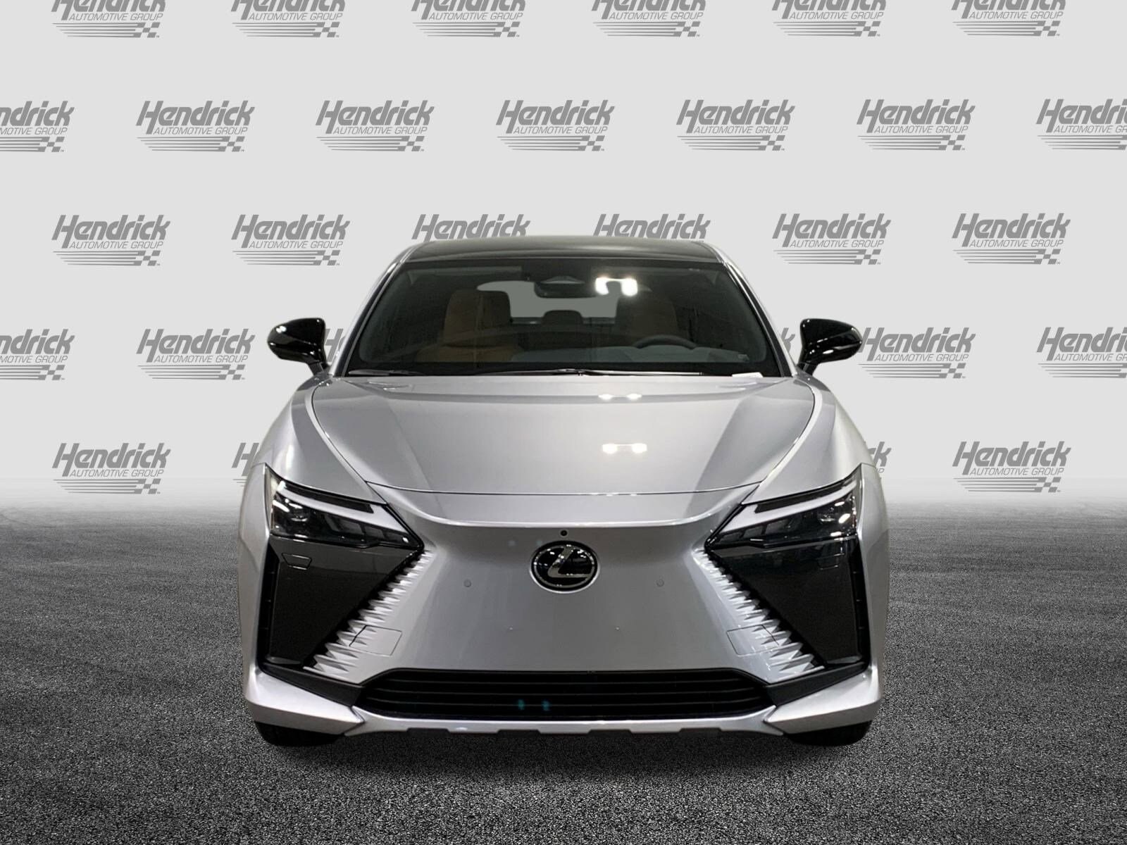 2025 Lexus RZ 300e Premium photo 4