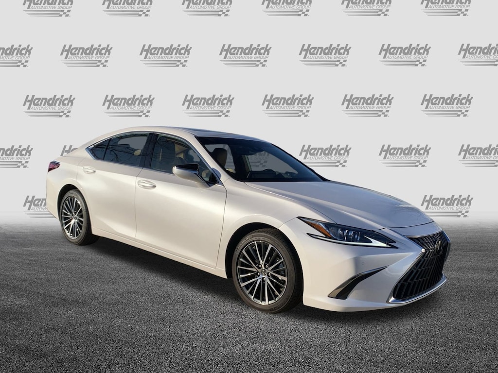 Used 2025 Lexus ES 350 Sedan