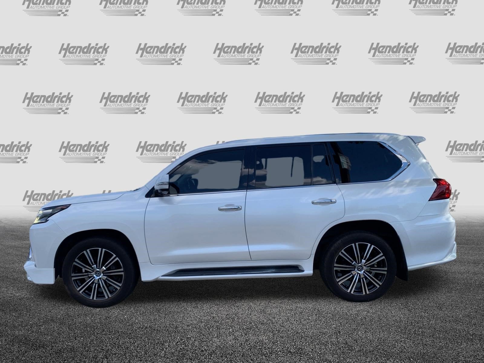 LEXUS LX 570