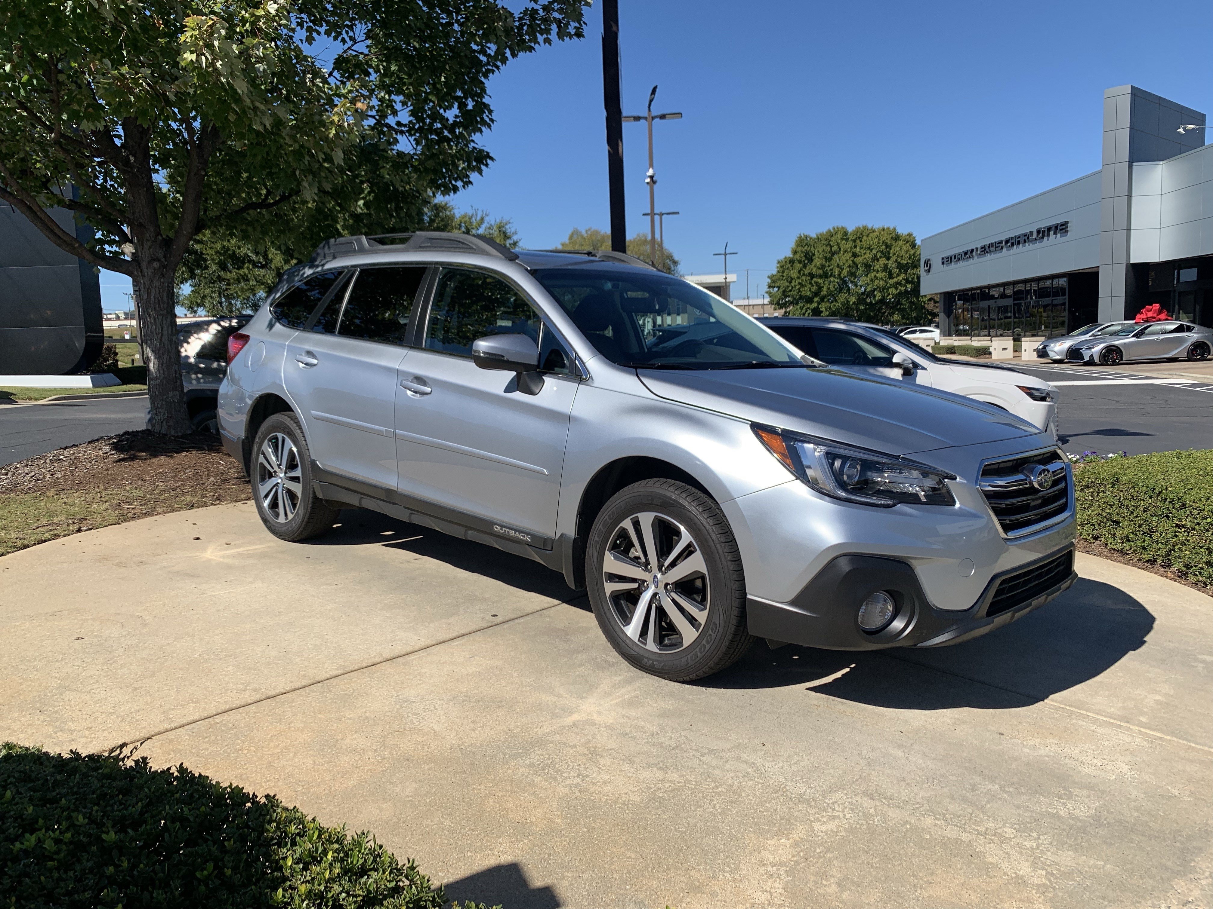 Used 2018 Subaru Outback Limited SUV