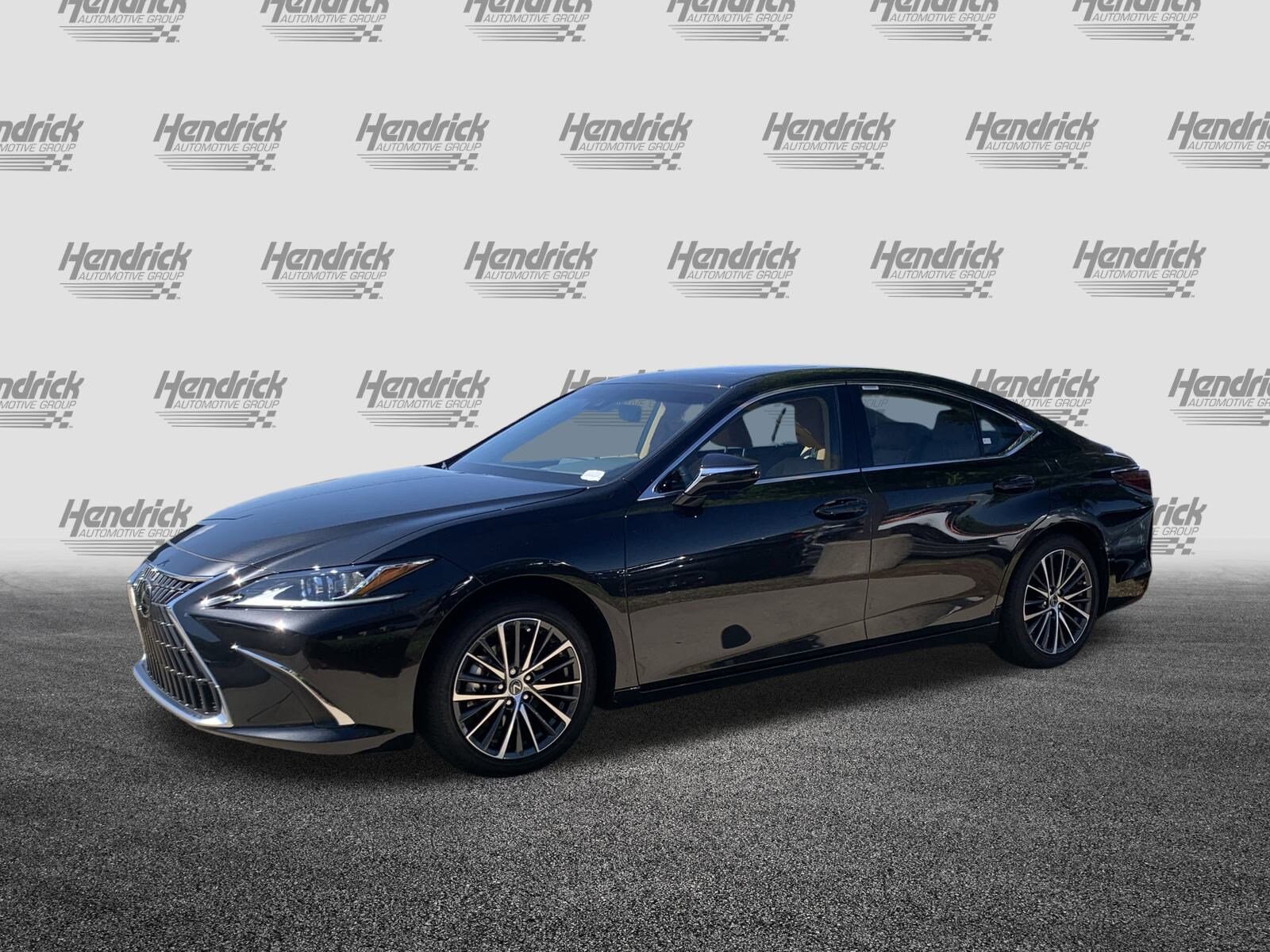 2025 Lexus ES 350 photo 4