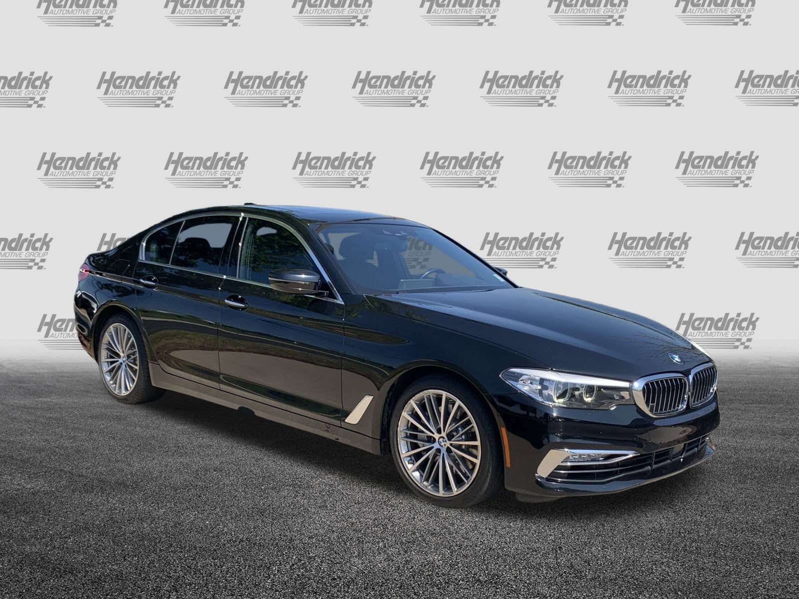 Used 2018 BMW 5 Series 540i with VIN WBAJE7C56JG891049 for sale in Charlotte, NC