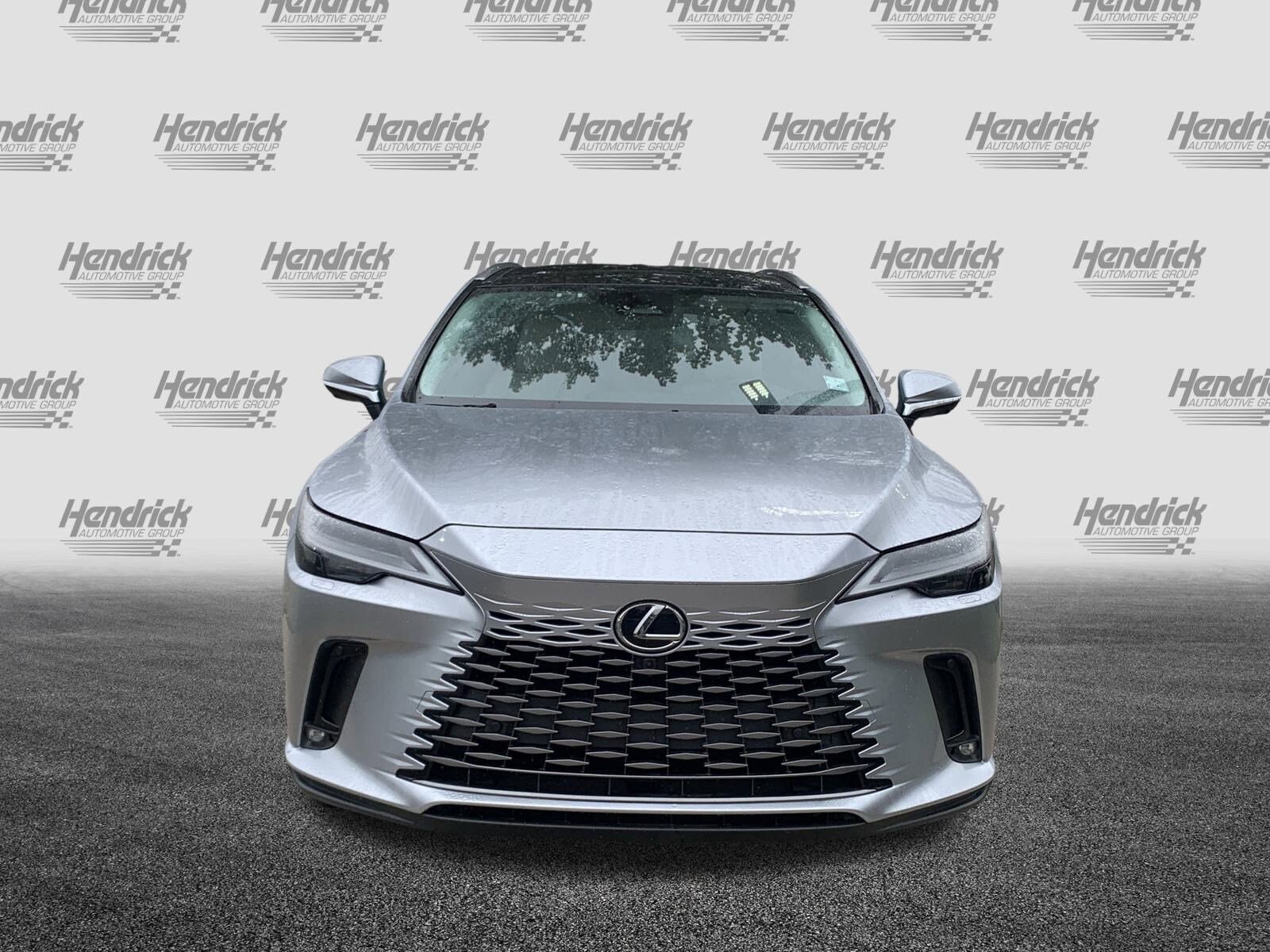 2024 Lexus RX 450h Luxury photo 2