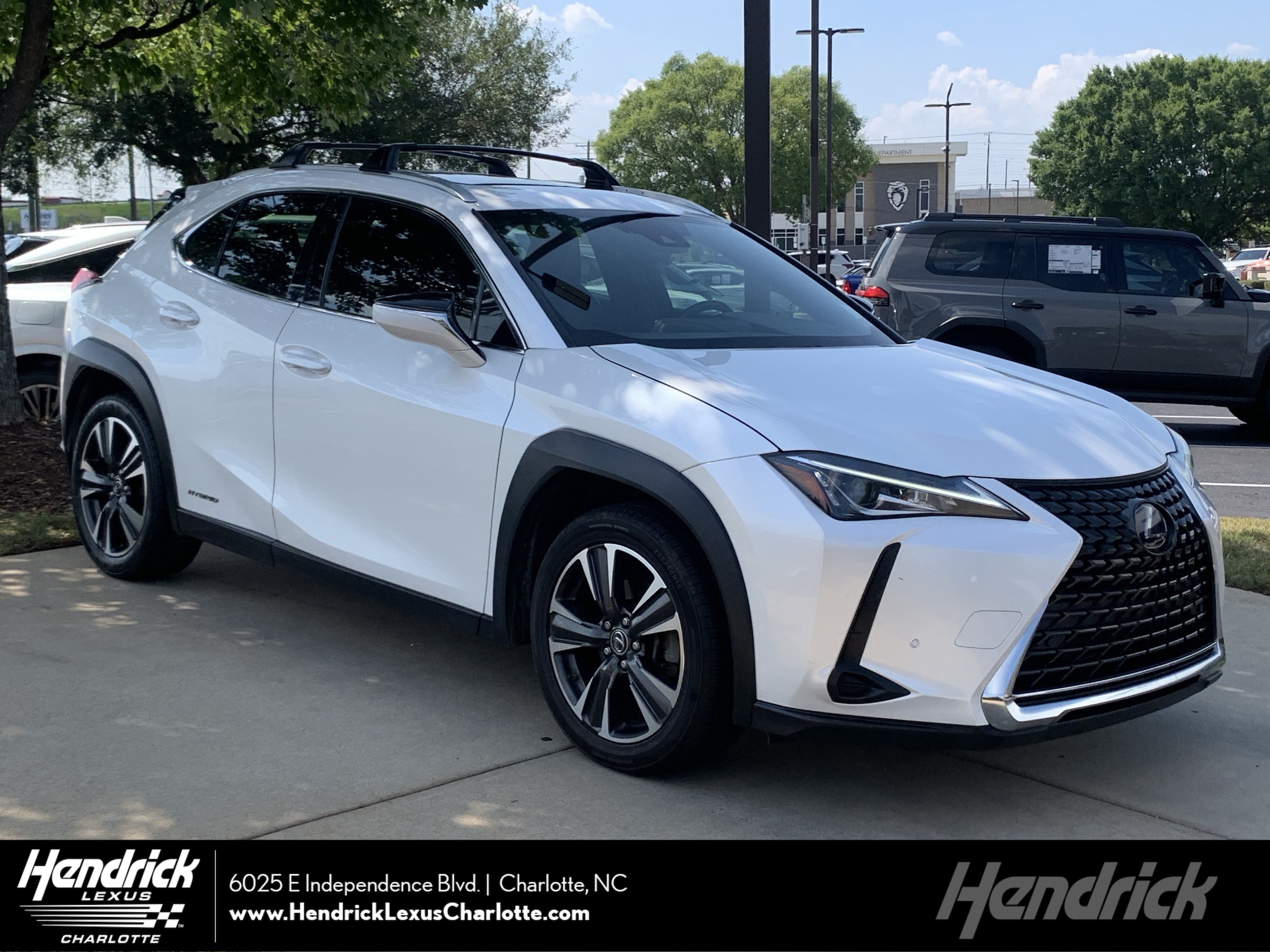 2019 Lexus UX 300h 250h AWD's photo