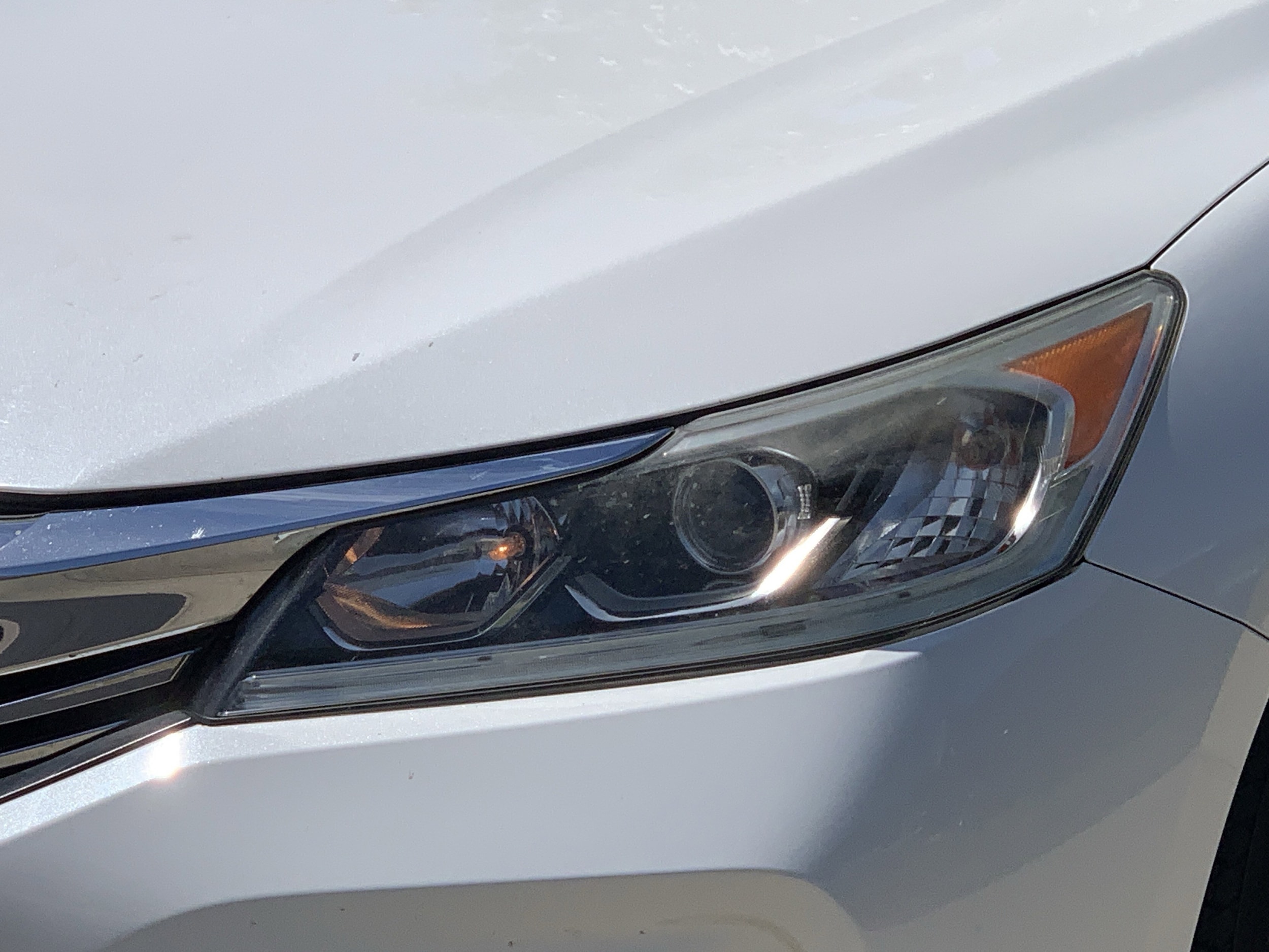 2017 Honda Accord Sedan LX photo 4