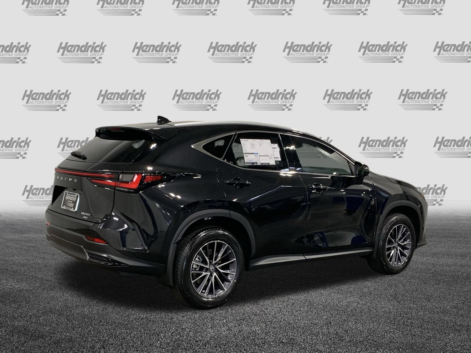 2026 Lexus NX 350 Premium photo 4