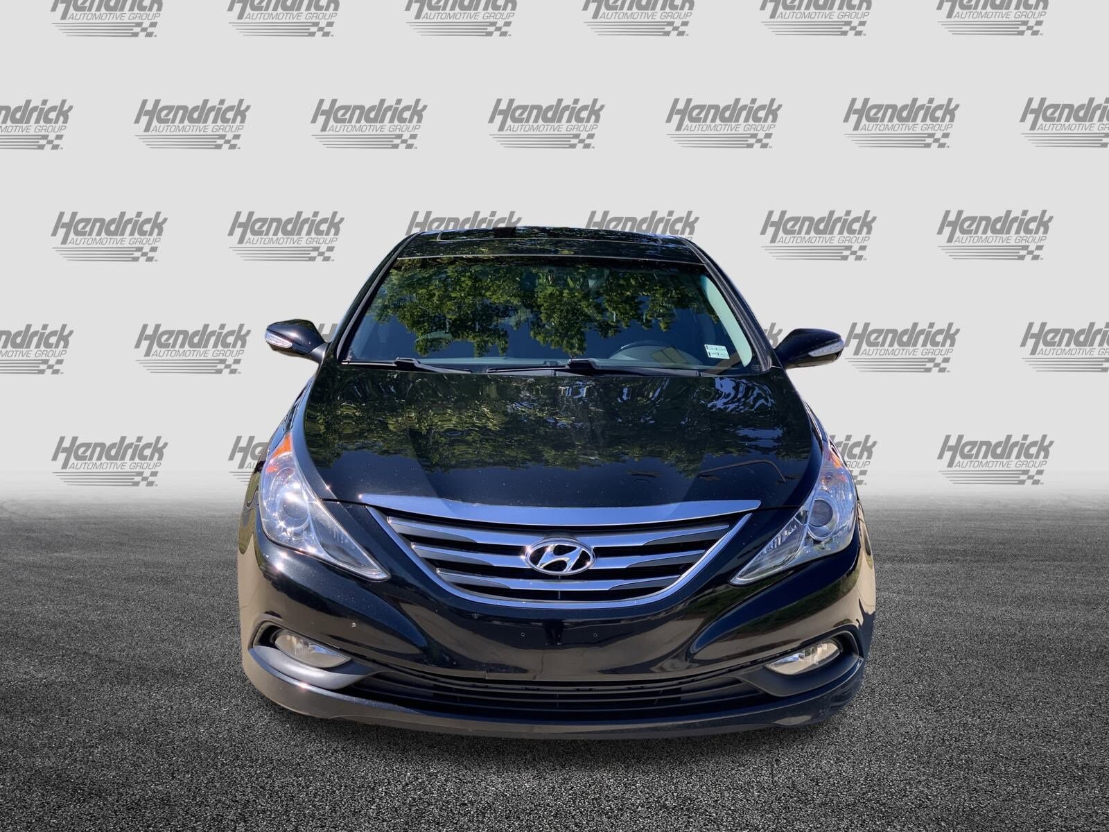 2014 Hyundai Sonata Limited photo 2