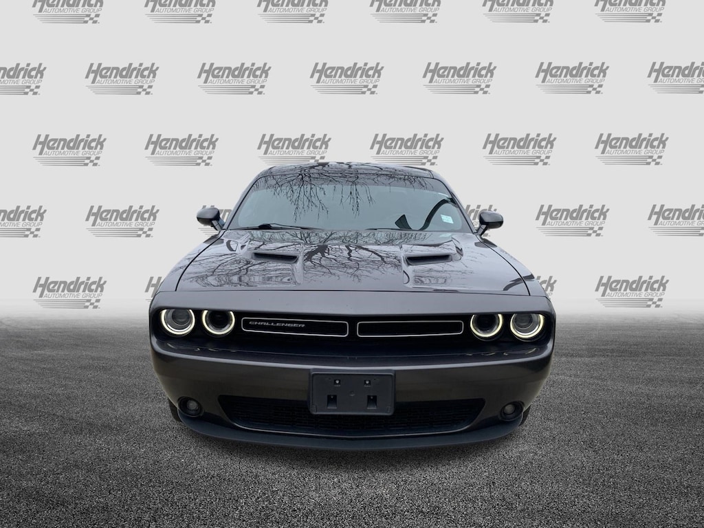Used 2018 Dodge Challenger SXT Coupe