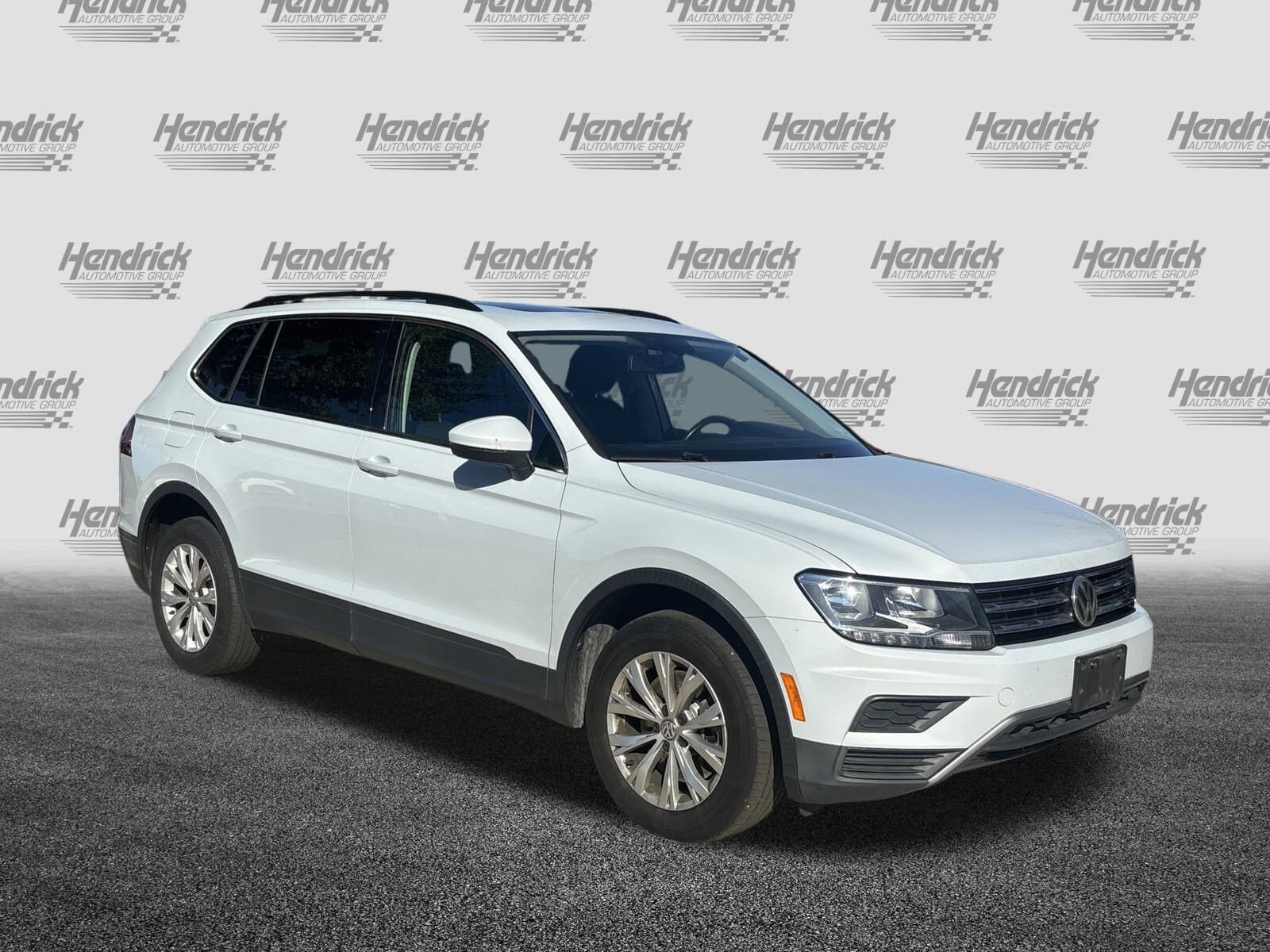 2019 Volkswagen Tiguan SE photo 2