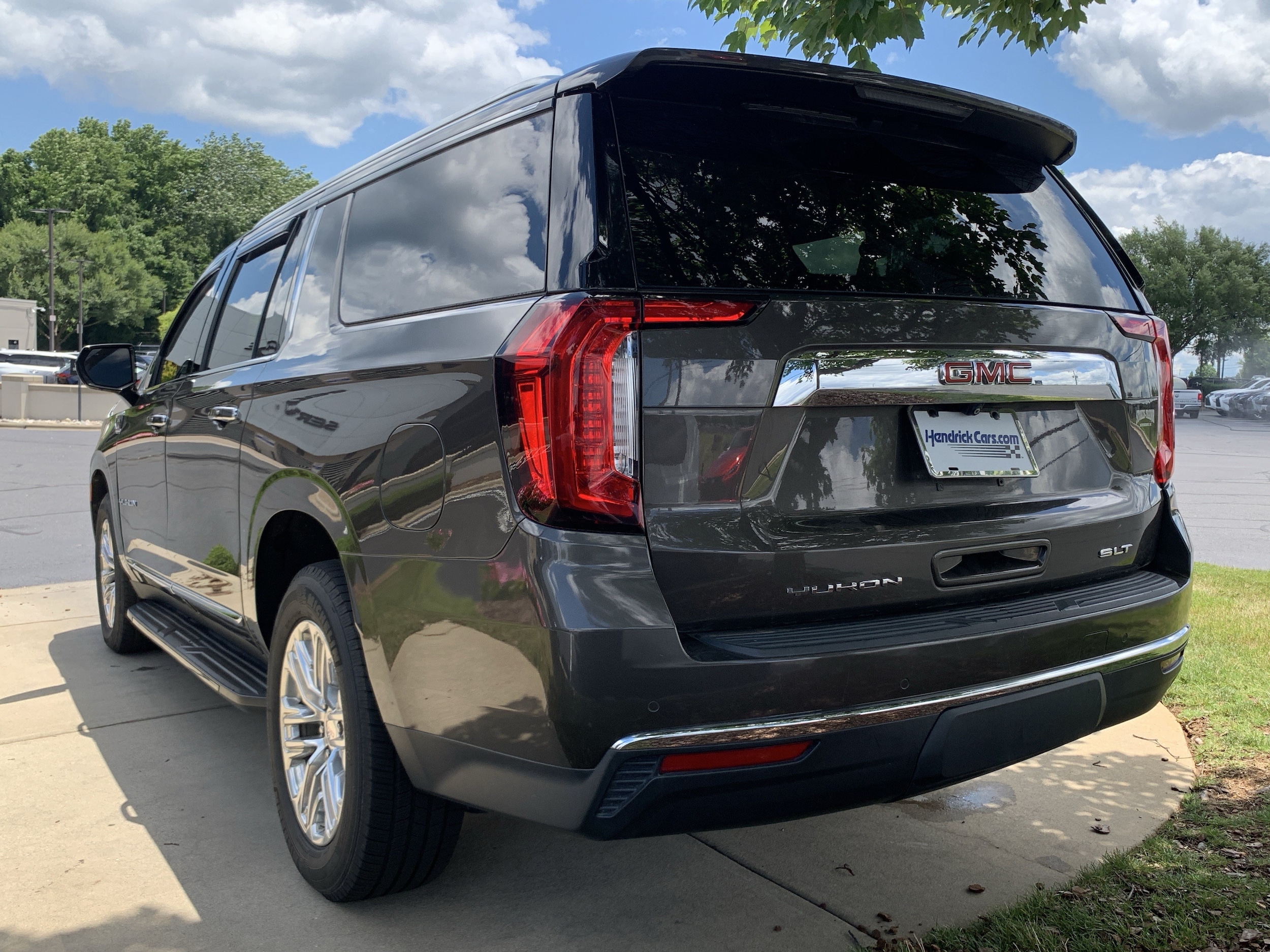 GMC Yukon XL SLT