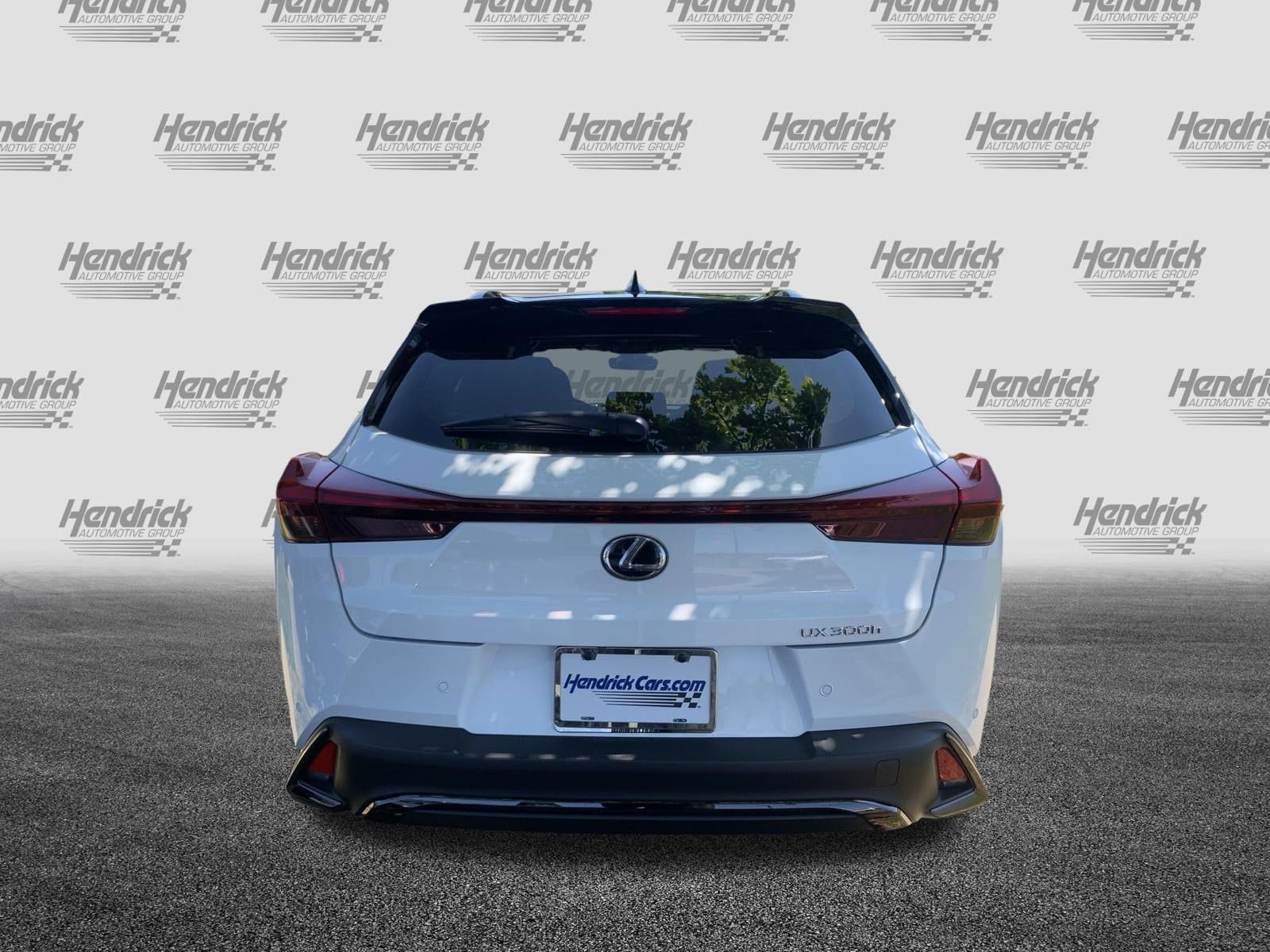 2026 LEXUS UX 300h F SPORT Design photo 6