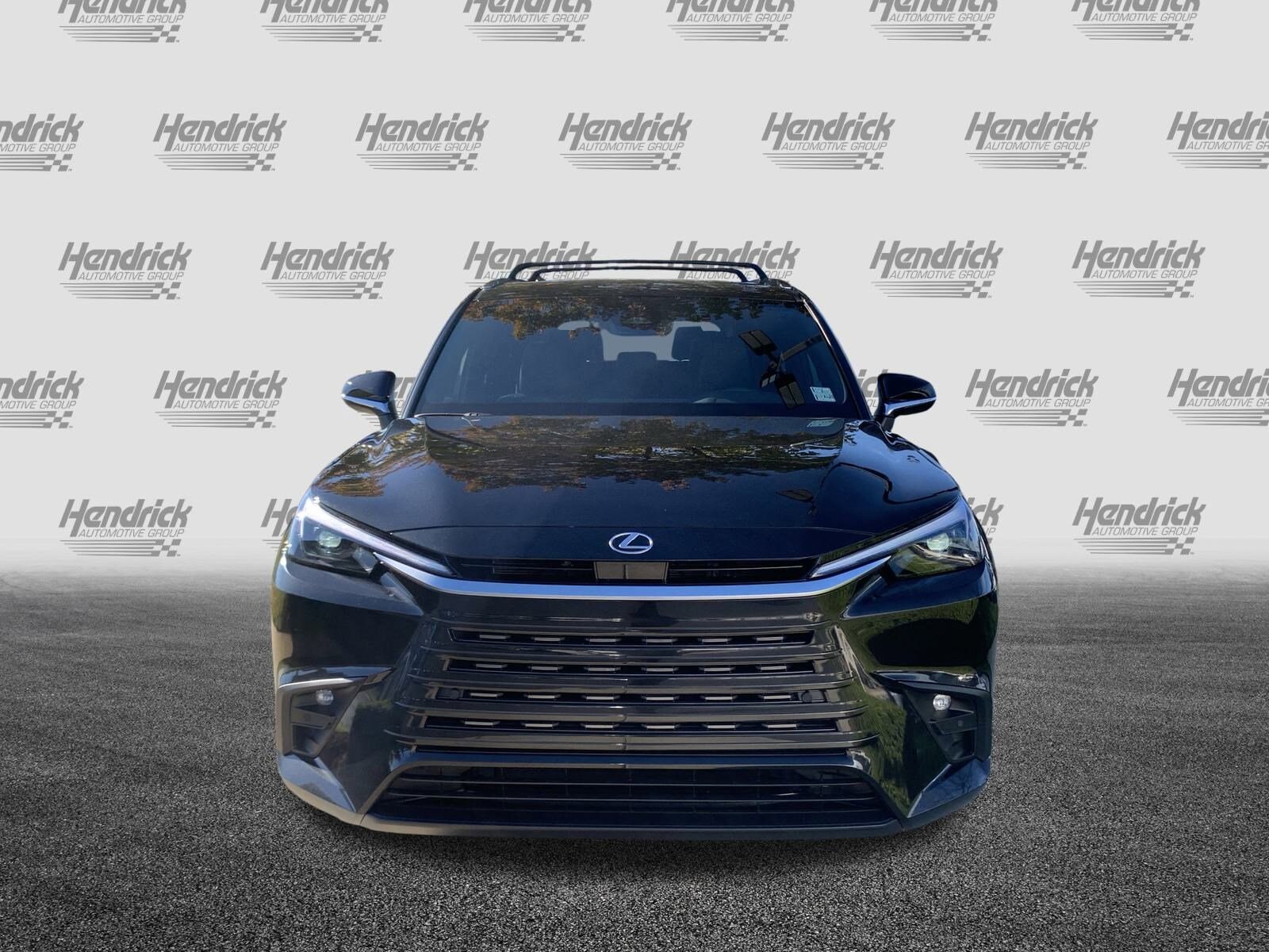 2025 Lexus TX 350 photo 3