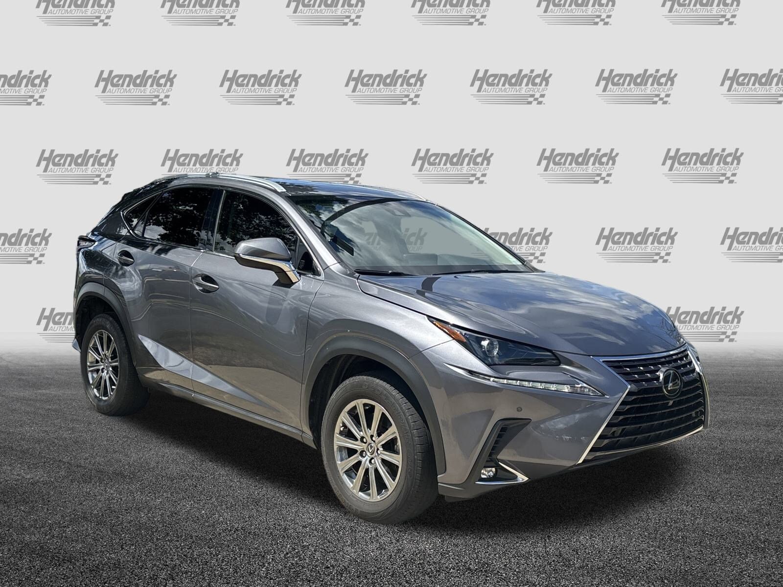 2019 Lexus NX 300 Luxury photo 2