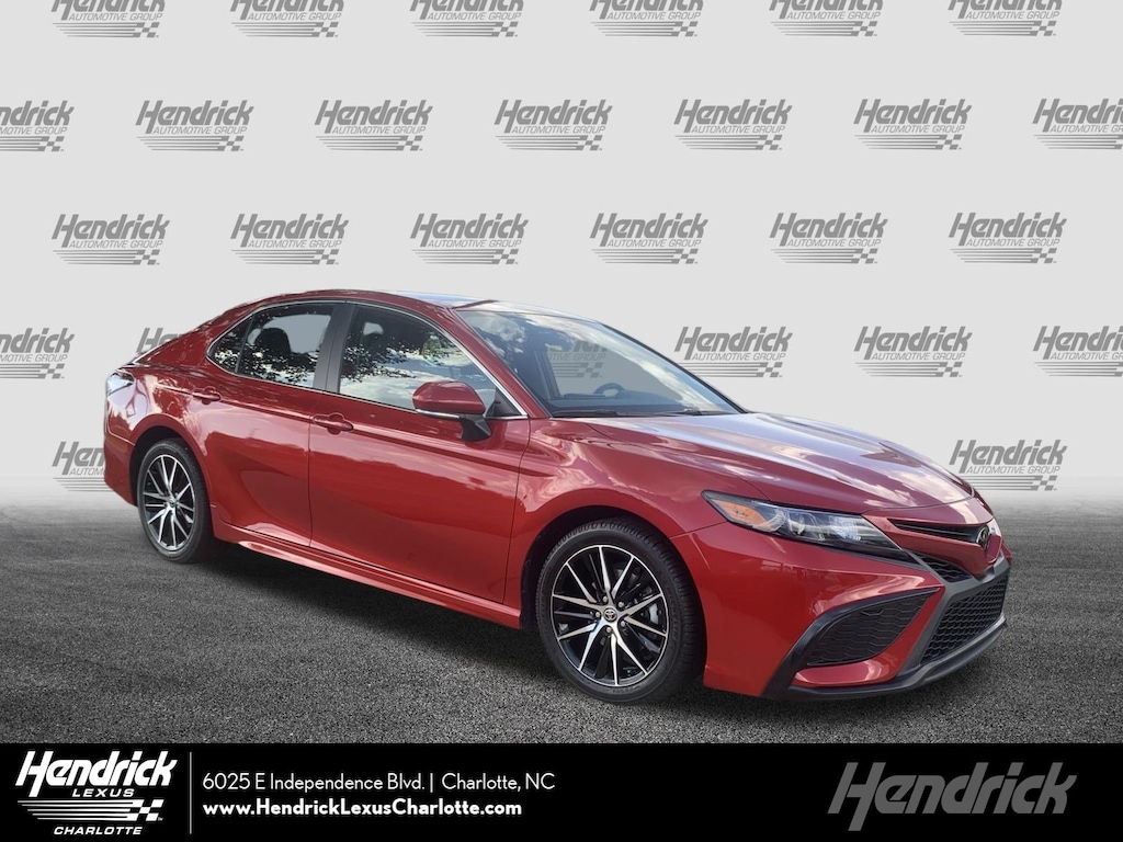 Used 2023 Toyota Camry SE Sedan