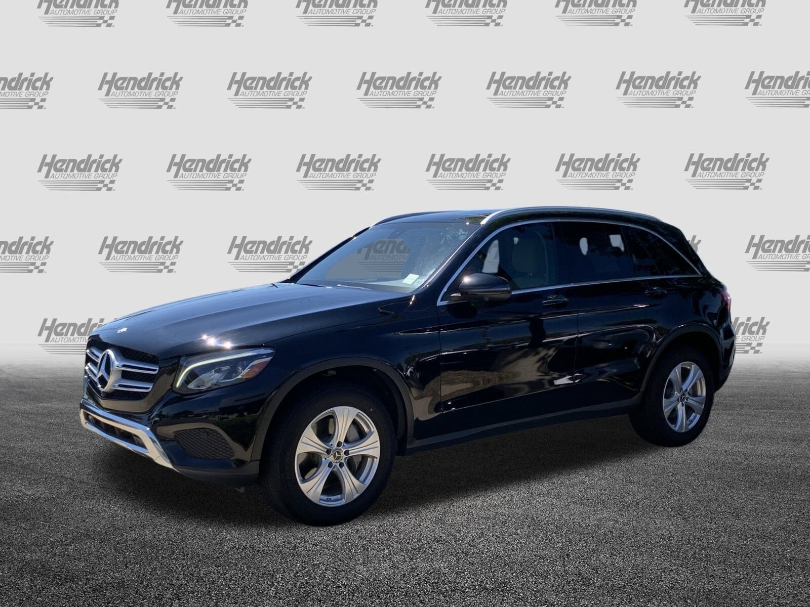 2018 Mercedes Benz GLC 4MATIC photo 2