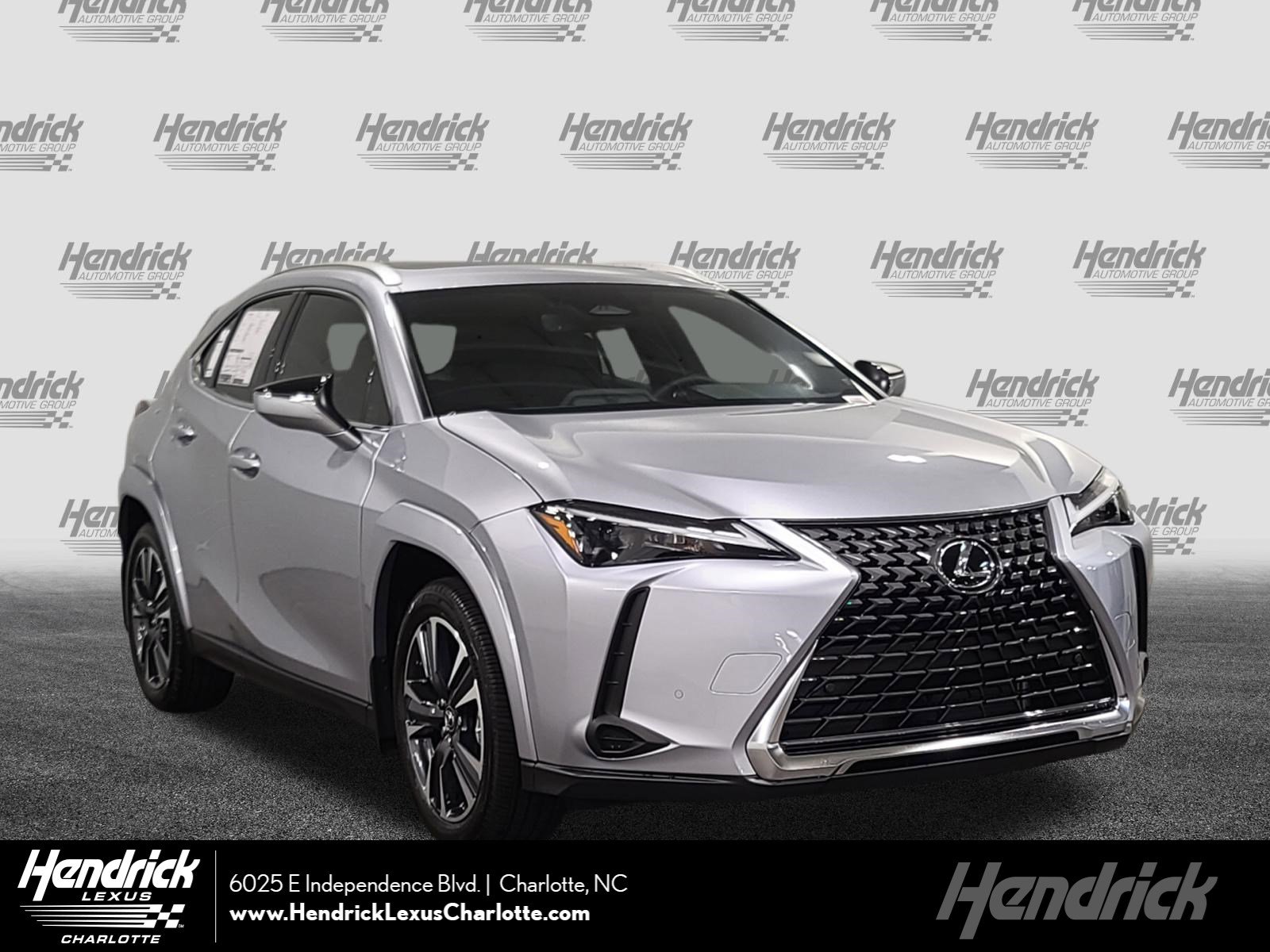 2026 Lexus UX 300h 300h Premium's photo