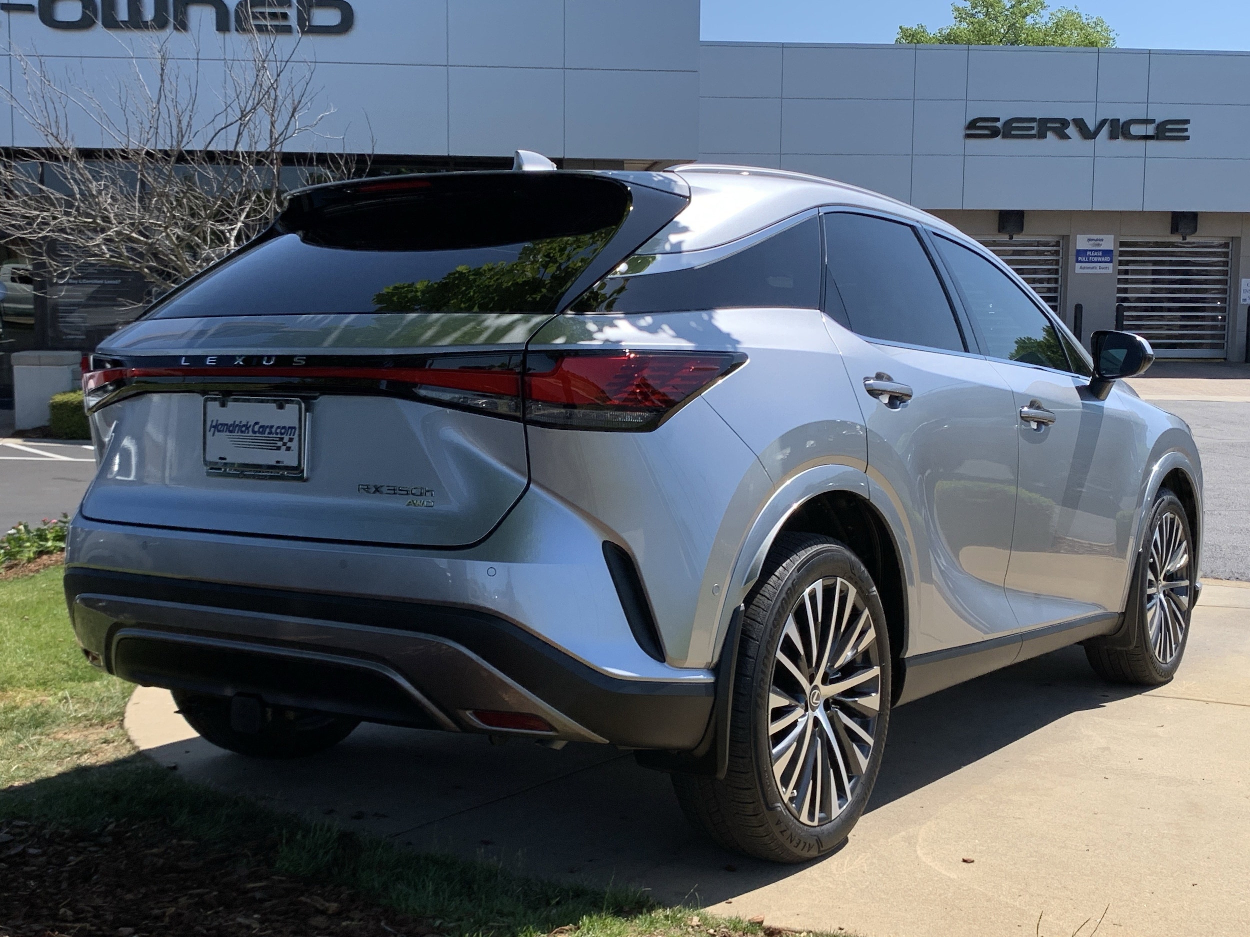 2026 LEXUS RX 350h Premium+ photo 3