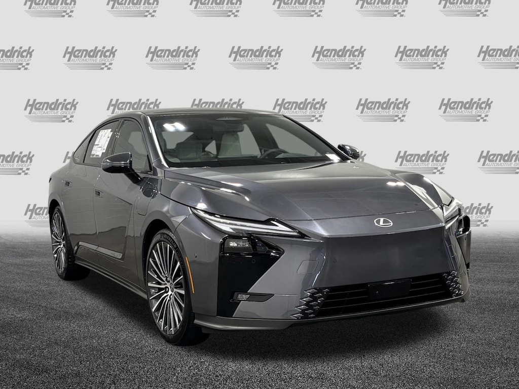 New 2026 Lexus ES 350e Sedan