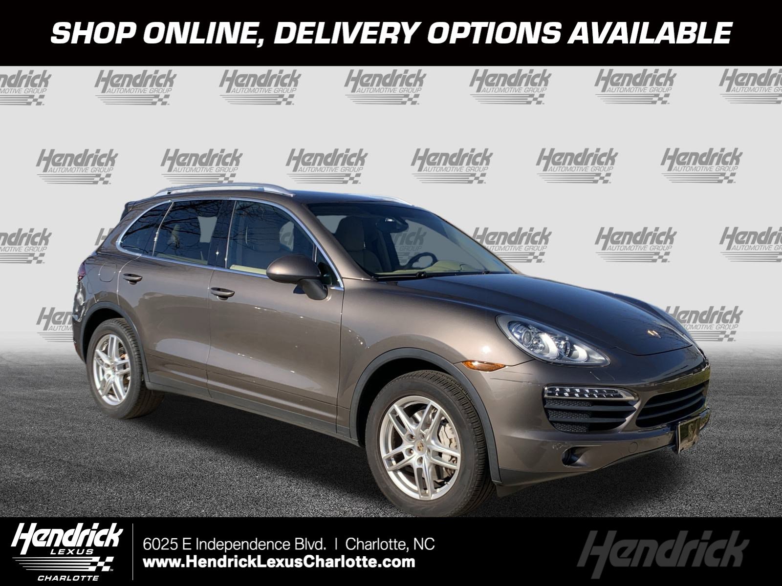 2012 Porsche Cayenne S's photo