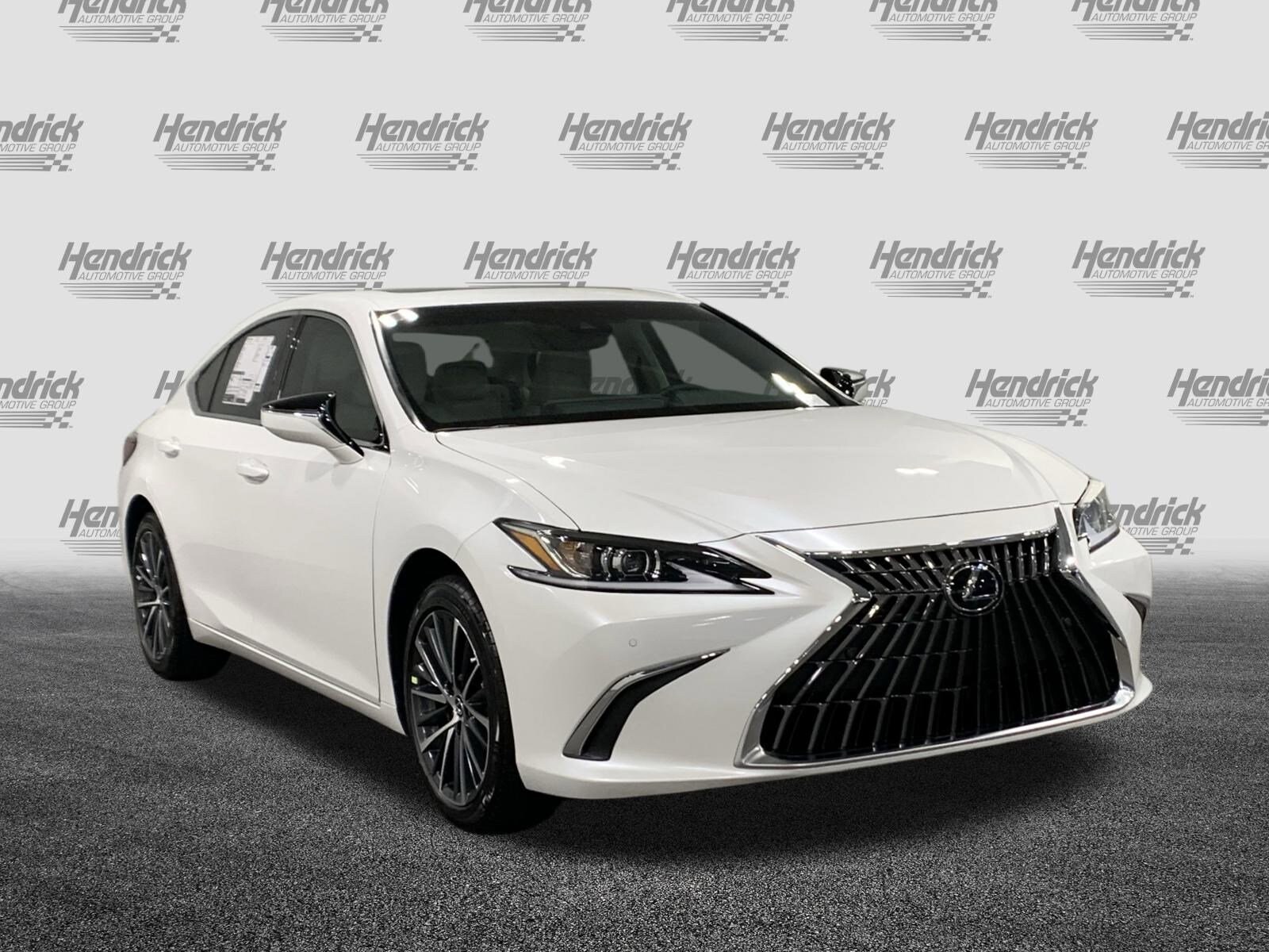 2025 Lexus ES 300h Base photo 2