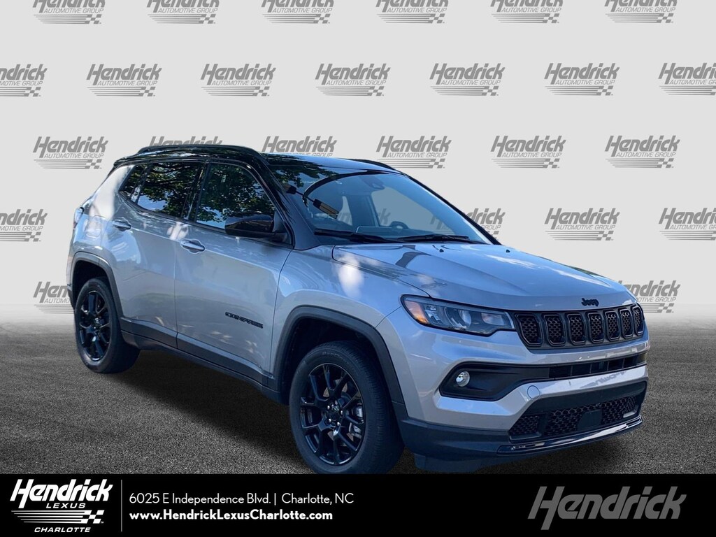 Used 2023 Jeep Compass Altitude SUV