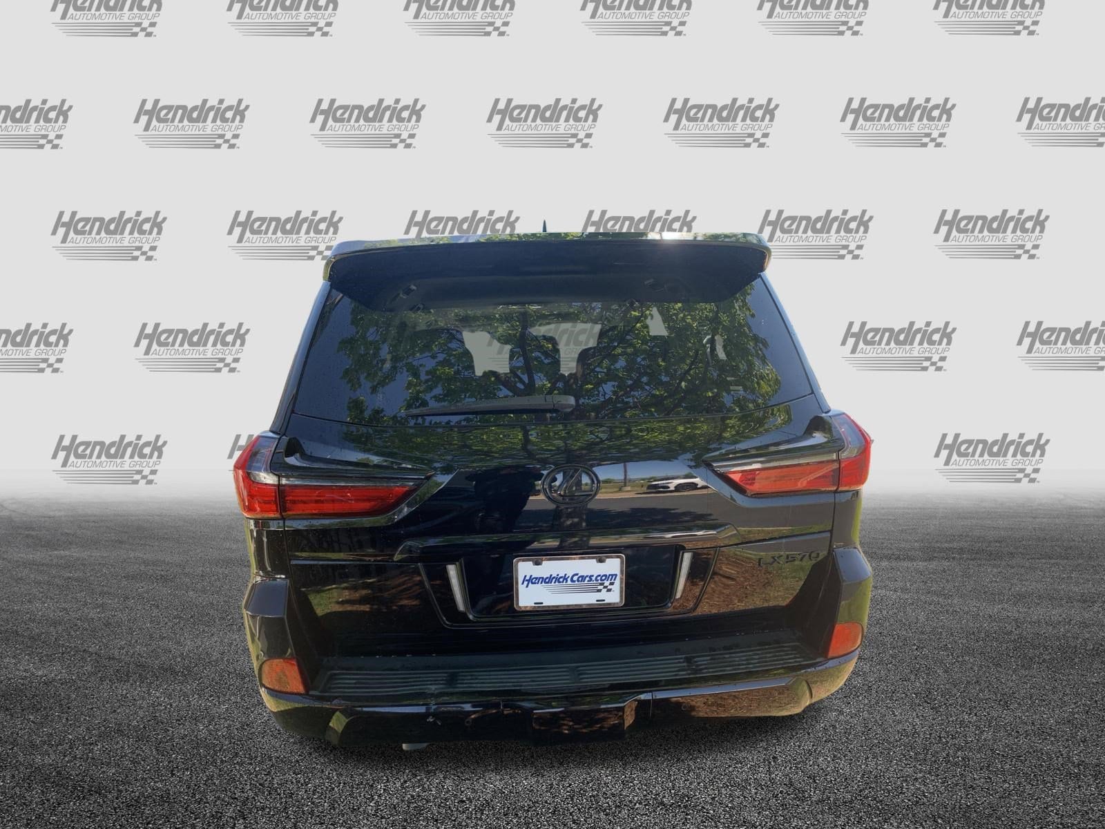 2018 LEXUS LX 570 photo 6