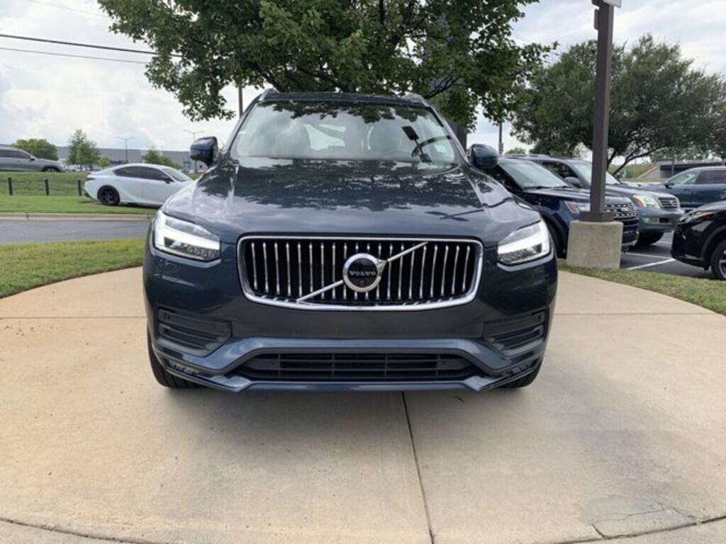 Used 2020 Volvo XC90 Momentum SUV