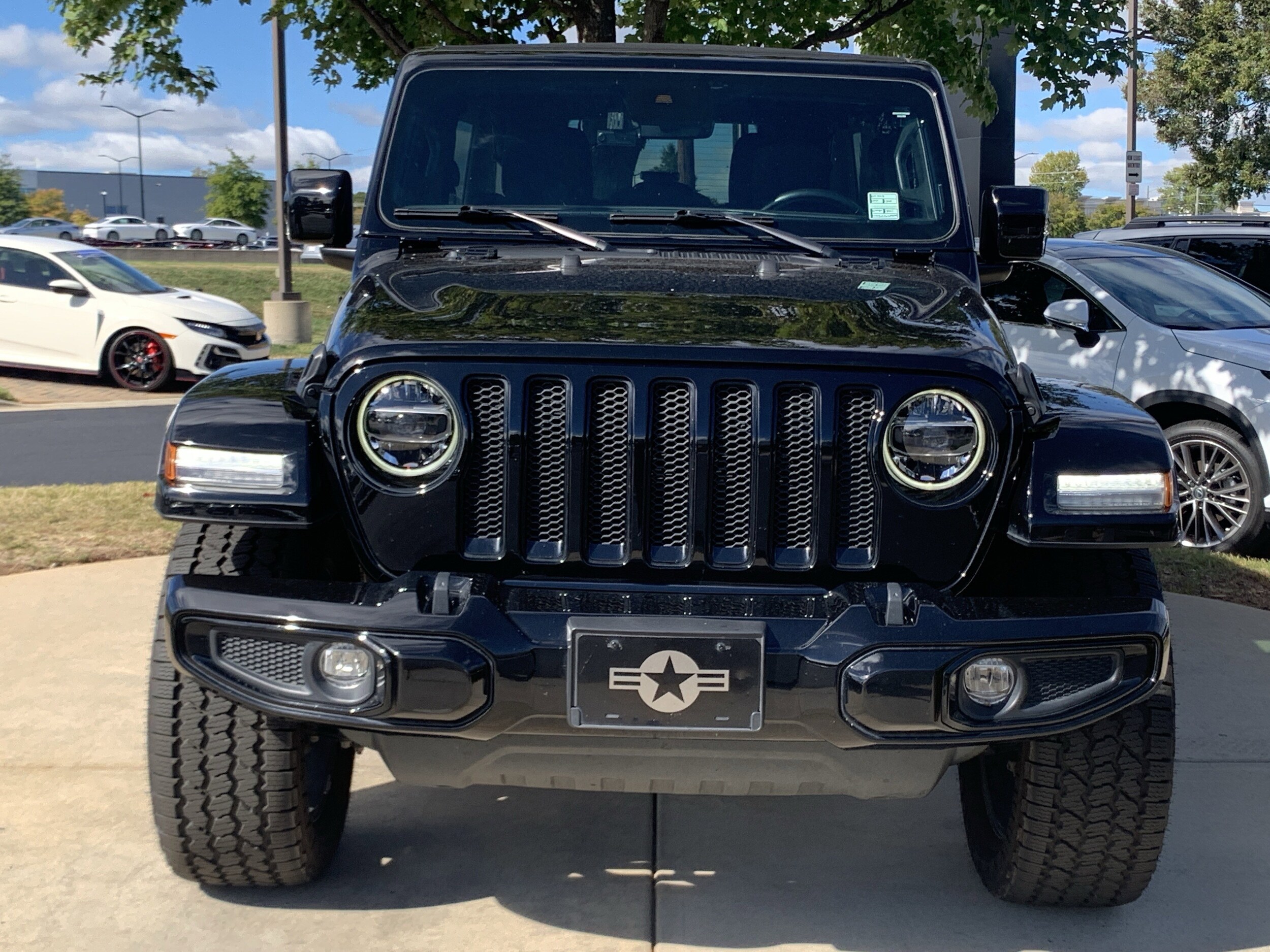 2021 Jeep Wrangler Unlimited Sahara High Altitude photo 3