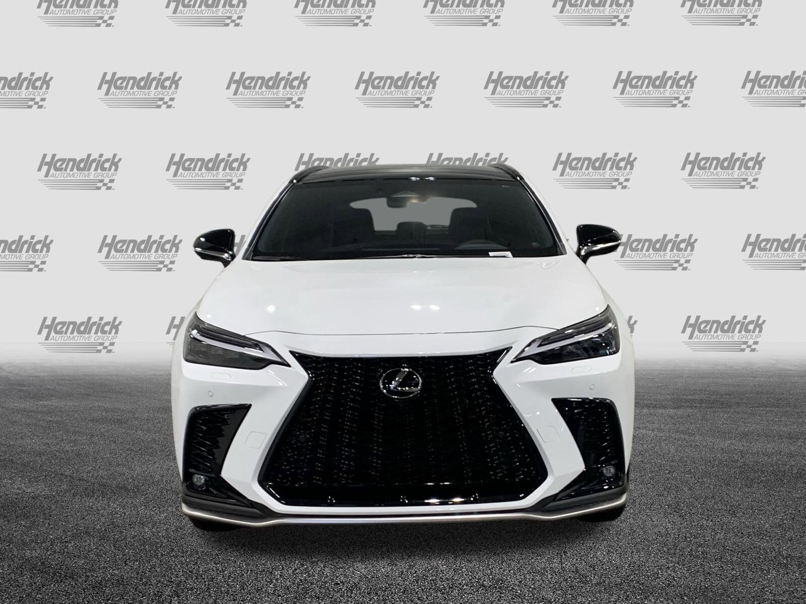 2026 Lexus NX 450h+ F SPORT Handling photo 3
