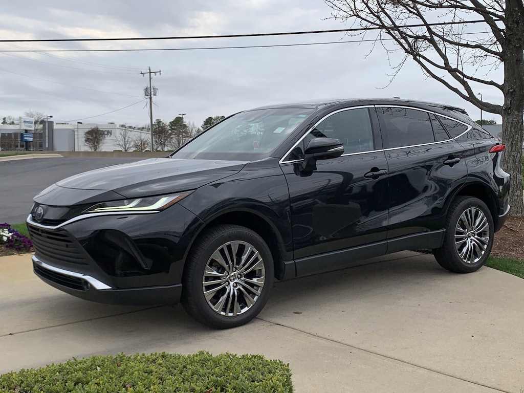 Used 2024 Toyota Venza Limited SUV