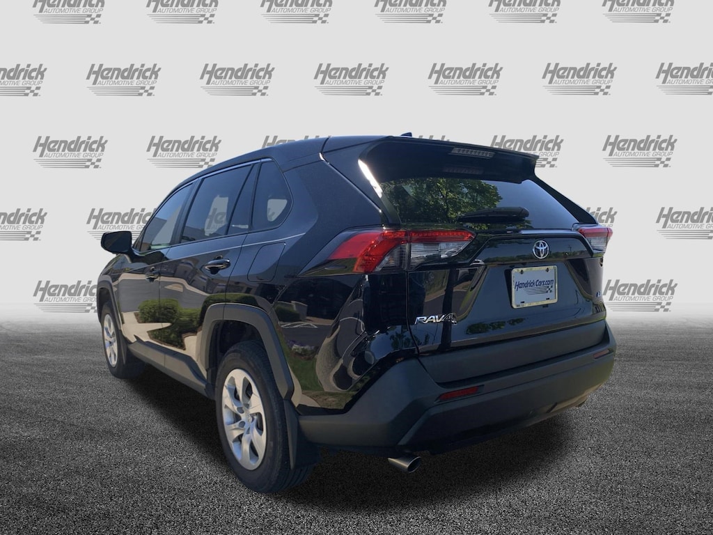 Used 2023 Toyota RAV4 LE SUV
