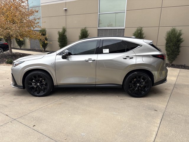 2026 Lexus NX 350 F SPORT Handling AWD photo 4
