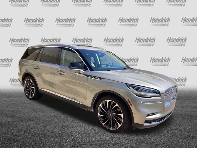 Used 2023 Lincoln Aviator Reserve with VIN 5LM5J7XCXPGL15992 for sale in Kansas City