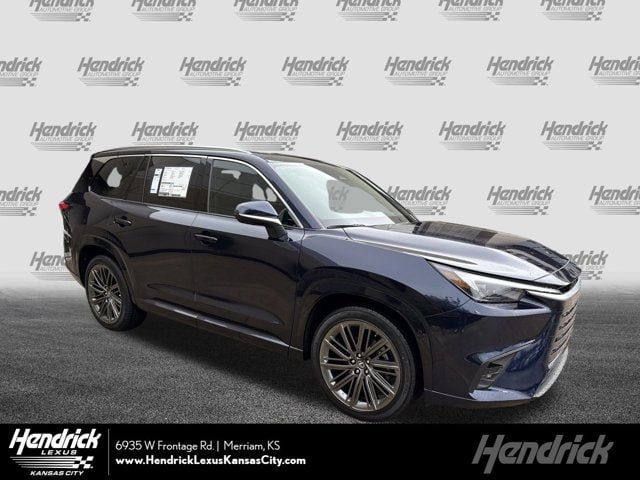 2026 Lexus TX Luxury's photo