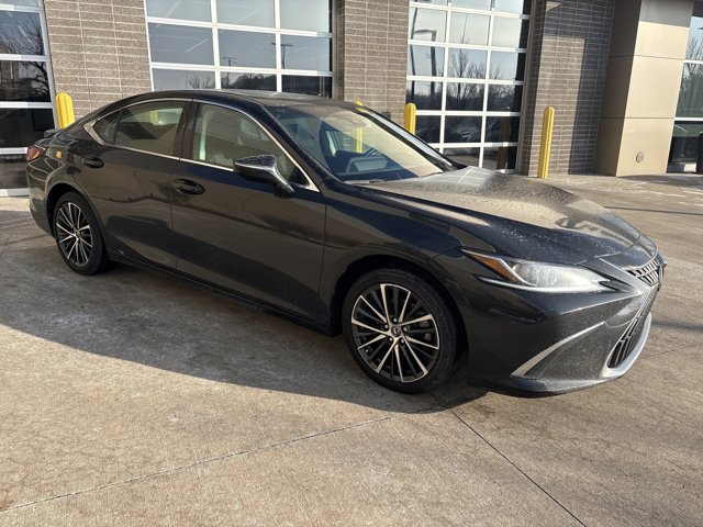 Used 2022 Lexus ES 350 with VIN 58ADZ1B16NU112633 for sale in Kansas City