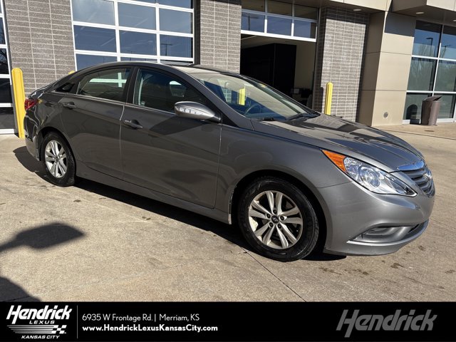 2014 Hyundai Sonata GLS's photo